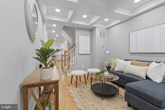3 W Clement St in Baltimore, MD - Building Photo - Building Photo