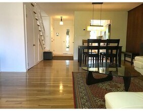 55 Saint Paul St in Brookline, MA - Building Photo - Building Photo