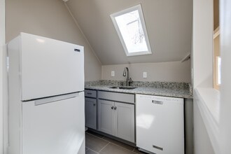 1148 Josephine St, Unit 2 in Denver, CO - Building Photo - Building Photo