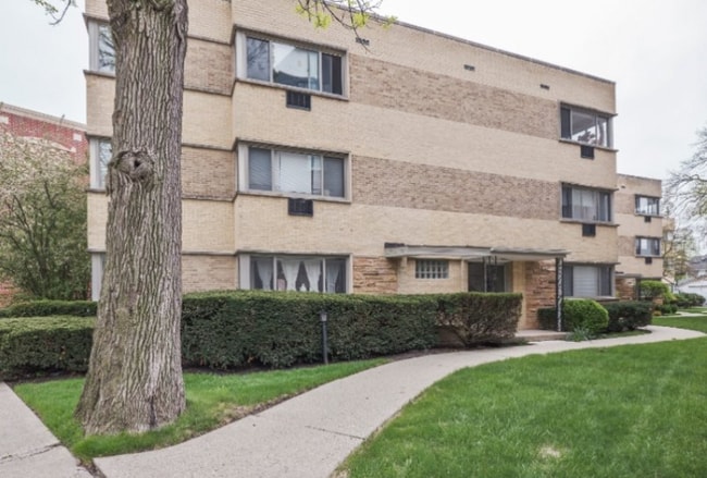 1119 Greenleaf Ave in Wilmette, IL - Building Photo - Building Photo