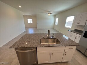 1621 Pinedale St in Pahrump, NV - Building Photo - Building Photo