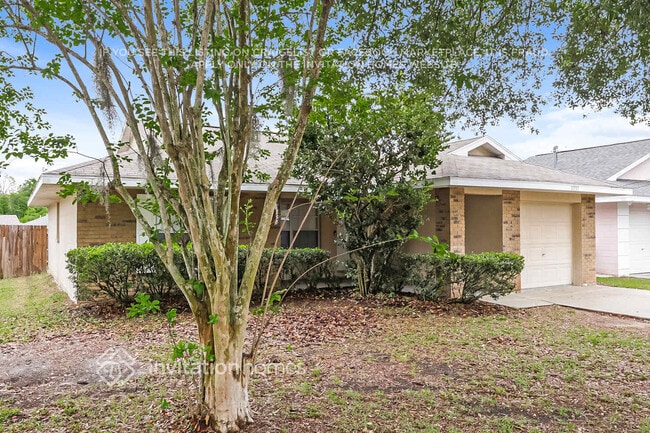 property at 11757 Lynn Brook Cir