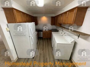 1926-1928-1928 McCoy Ave NE in Salem, OR - Building Photo - Building Photo