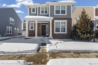 4211 Kent Rd in Royal Oak, MI - Building Photo - Building Photo