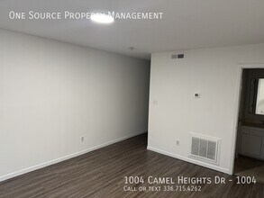 1004 Camel Heights Dr in Winston-Salem, NC - Building Photo - Building Photo