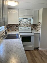 3301 Stag in Horseshoe Bay, TX - Building Photo - Building Photo