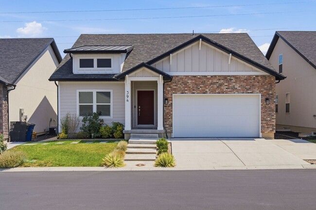 property at 394 W Pkwy Dr