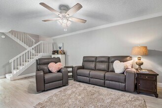 5823 58th Way in West Palm Beach, FL - Building Photo - Building Photo