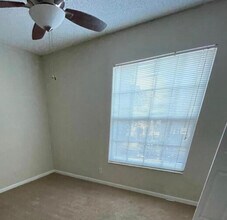 4979 Palmbrooke Cir in West Palm Beach, FL - Foto de edificio - Building Photo