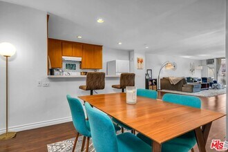 6151 Orange St in Los Angeles, CA - Building Photo - Building Photo