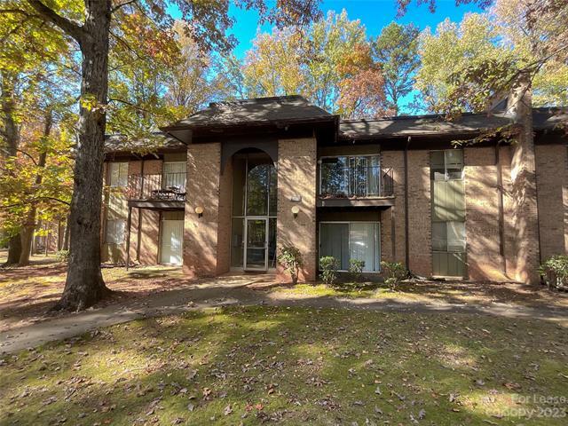 338 Orchard Trace Ln-Unit -3 in Charlotte, NC - Foto de edificio - Building Photo