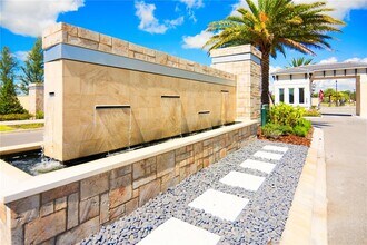 2621 Calistoga Ave in Kissimmee, FL - Foto de edificio - Building Photo