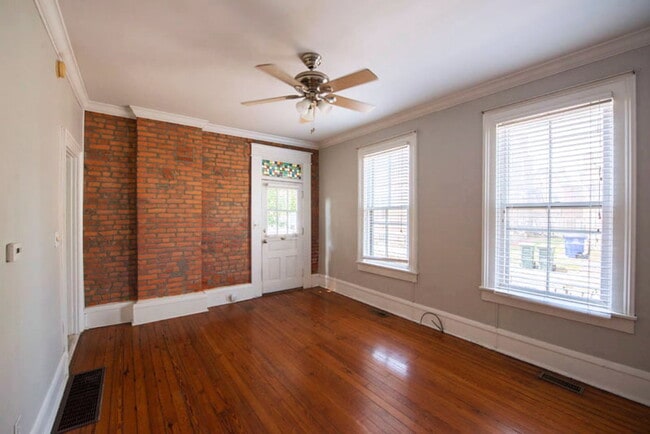 512 S Lazelle St in Columbus, OH - Building Photo - Building Photo