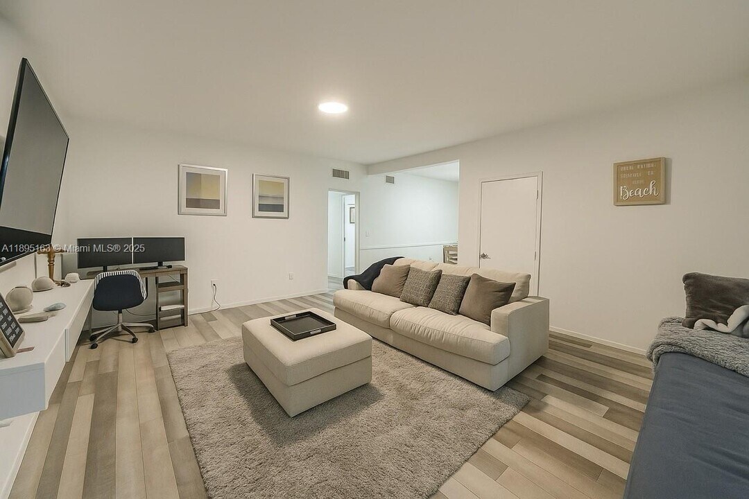 1840 James Ave in Miami Beach, FL - Building Photo