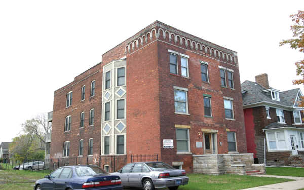 560 E Kirby St in Detroit, MI - Building Photo - Building Photo