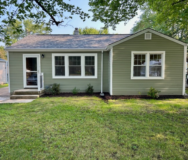 2324 Van Buskirk Rd in Anderson, IN - Building Photo - Building Photo