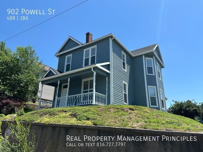 property at 902 Powell St