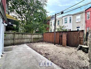 595 Eastern Pkwy-Unit -1 in Brooklyn, NY - Building Photo - Building Photo