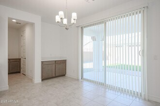 14768 W Cottontail Ln in Surprise, AZ - Building Photo - Building Photo