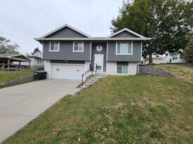 5716 Hascall St in Omaha, NE - Building Photo