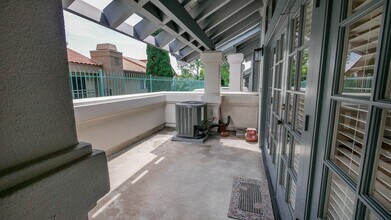 4431 Caminito Sana in San Diego, CA - Building Photo - Building Photo