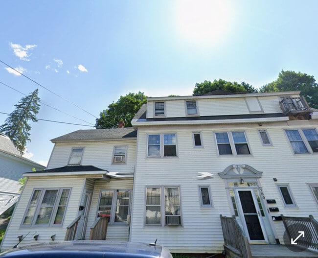 4 Park St, Unit left