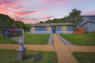 10815 Lambert Cir, Unit K29 in Austin, TX - Building Photo - Building Photo