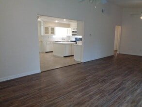 11627 Old Telegraph Rd in Houston, TX - Building Photo - Building Photo