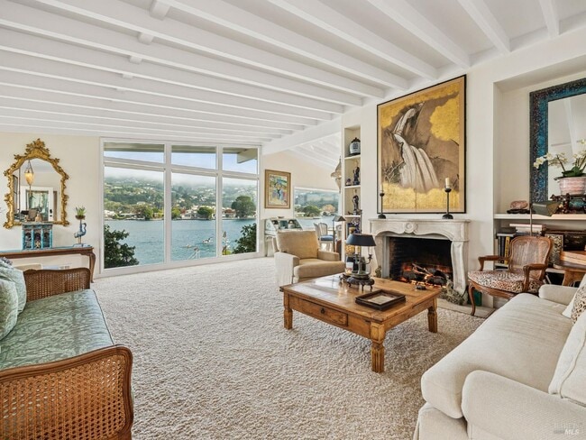 216 San Rafael Ave in Belvedere, CA - Building Photo - Building Photo