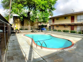 Ken Mar Apartments in Pasadena, TX - Building Photo - Other