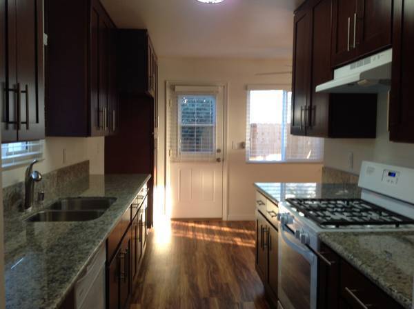 5628 Regina Ave in San Diego, CA - Building Photo
