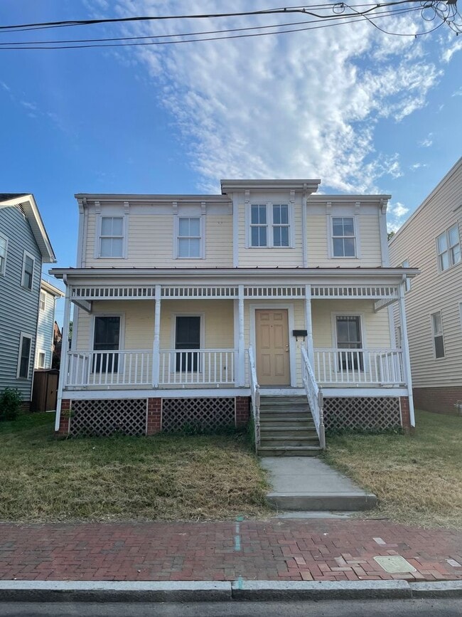 property at 715 Catherine St