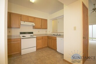 1867 Heartland Dr in Fort Walton Beach, FL - Building Photo - Building Photo