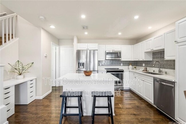 property at 91-1013-1013 Kaipalaoa St