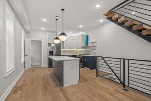 2655 Wilder St, Unit B in Philadelphia, PA - Building Photo