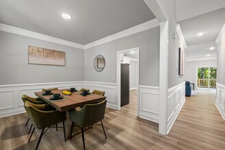 7218 Sunrise Rd in Chapel Hill, NC - Building Photo - Building Photo