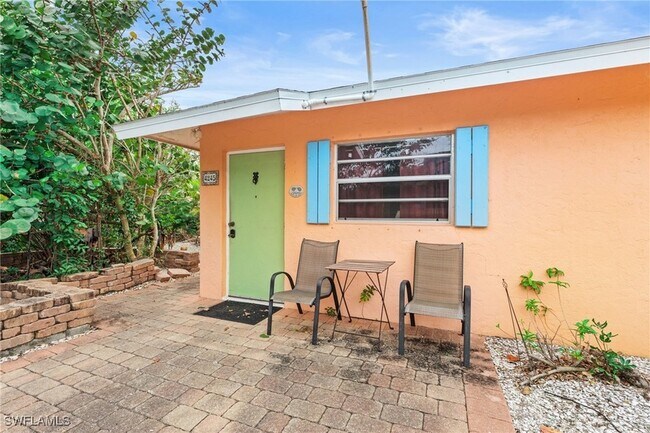 4245 Mariner Ln in Bonita Springs, FL - Building Photo - Building Photo