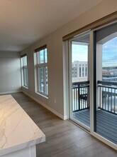 18 Artisan Dr, Unit Unit #402 in Salem, NH - Building Photo - Building Photo