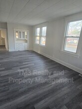 819 N 9th St in Leavenworth, KS - Building Photo - Building Photo