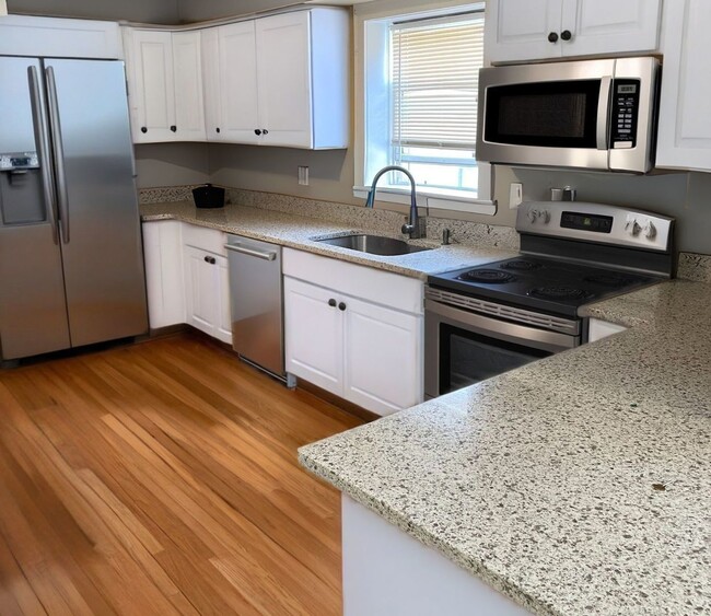 4343 W Diversey Ave in Chicago, IL - Building Photo - Building Photo