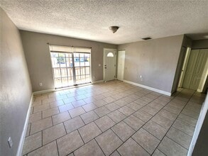 7321 Exemplar Dr in New Port Richey, FL - Building Photo - Building Photo