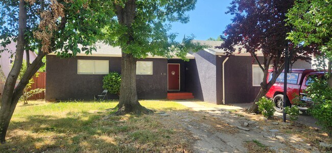 property at 3436 Gates Way
