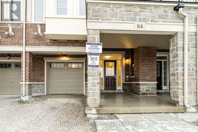 84 Paisley Dr in Bradford West Gwillimbury, ON - Building Photo - Building Photo