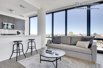 740 N Aberdeen St-Unit -FL8-ID680 in Chicago, IL - Foto de edificio - Building Photo