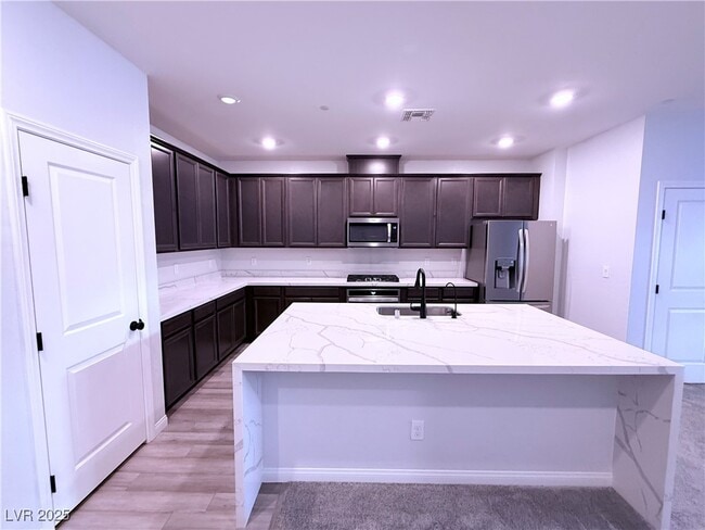 property at 514 Granite Arch St