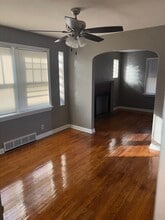 1534 Orchid Ave in St. Louis, MO - Building Photo - Building Photo