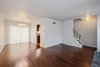 4096 Appleby Ct in Richton Park, IL - Building Photo - Building Photo