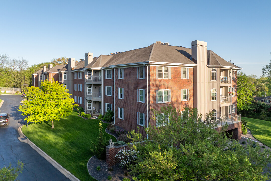 Park Edge Condominiums in Peoria, IL - Building Photo