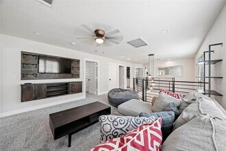 11303 Twain Dr in Montgomery, TX - Building Photo - Building Photo