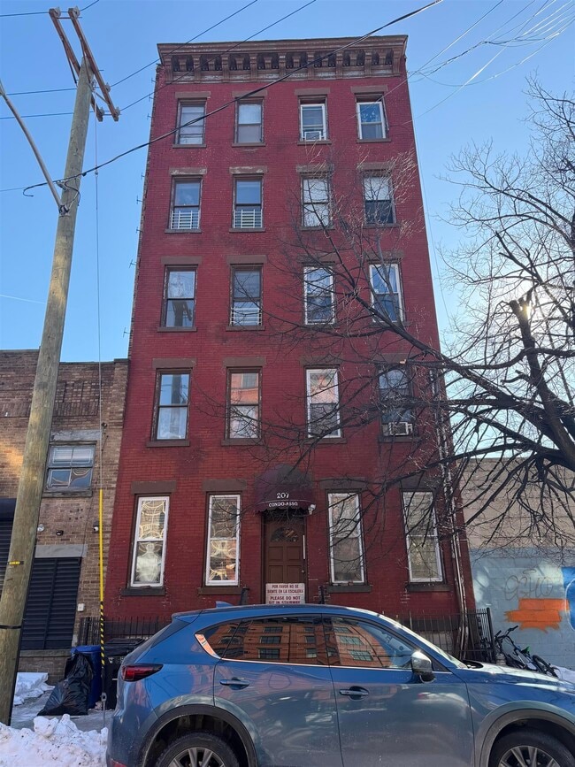 property at 207 15th St